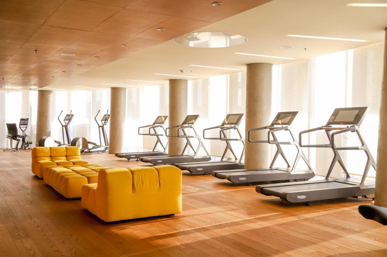 Maritim Hotel Plaza Tirana Eksteriør billede The gym at The Standard East Village